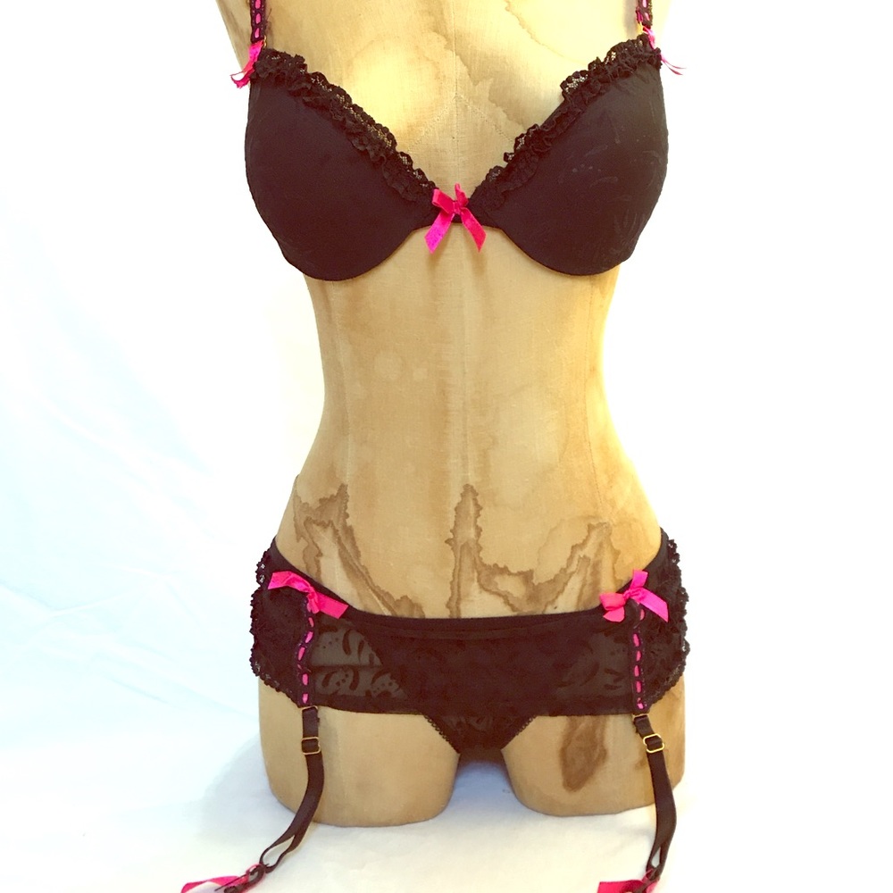 baci Unworn Bra/Garter Thong Lingerie Set